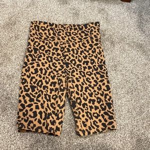 Leopard print biker shorts